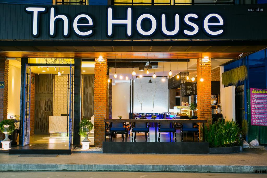Готель The House Patong Екстер'єр фото
