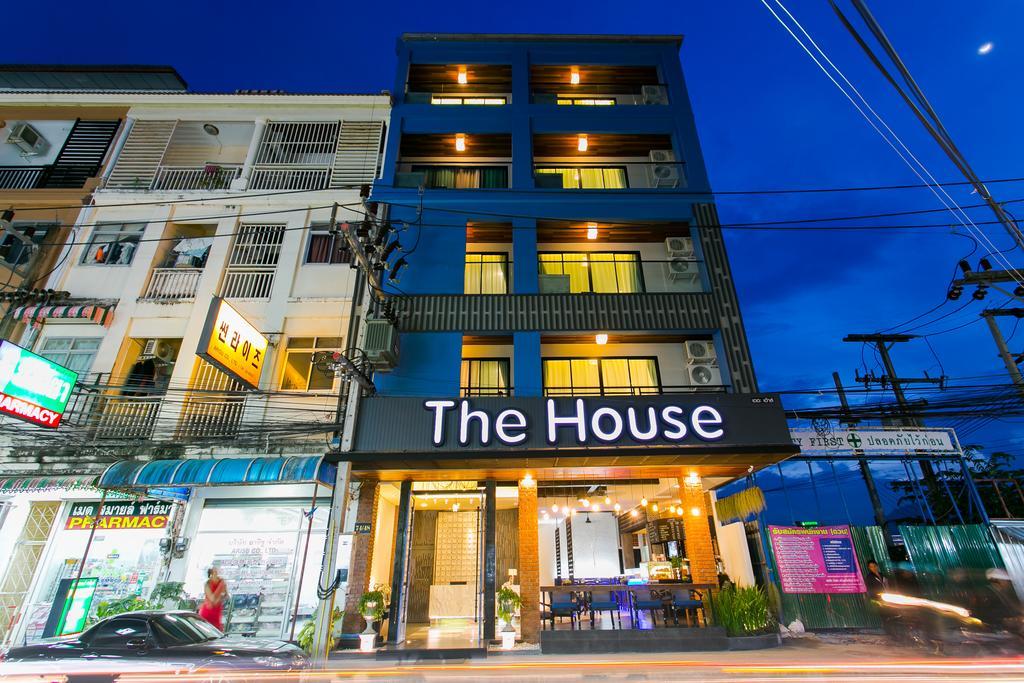Готель The House Patong Екстер'єр фото