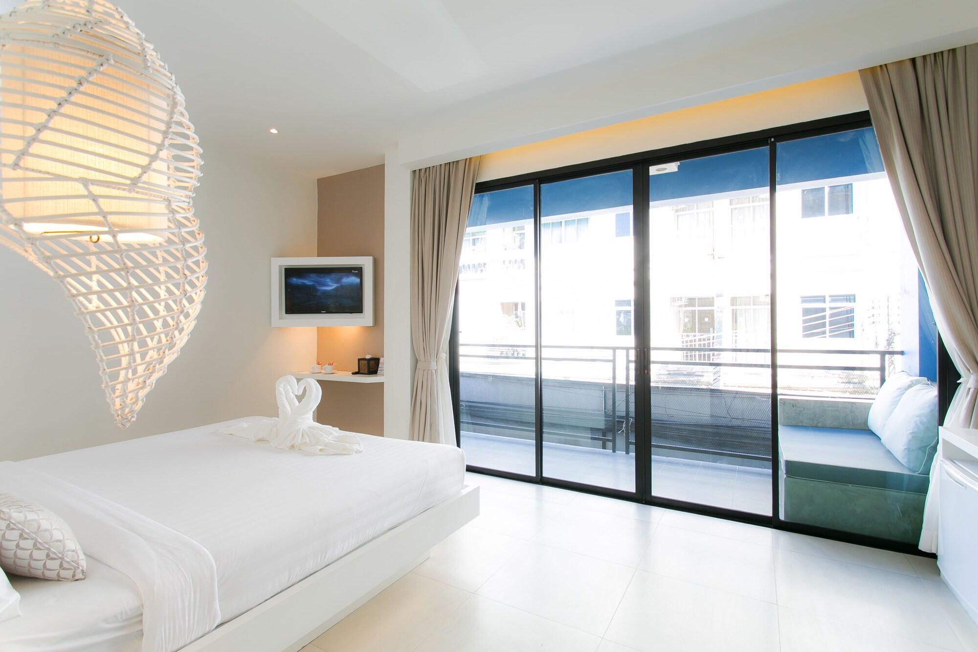 Готель The House Patong Екстер'єр фото